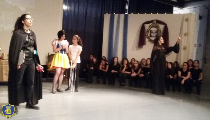 (Un) Happily Ever After - The Show
